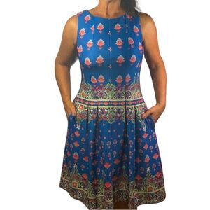 Gabby Skye Blue Floral Midi Dress